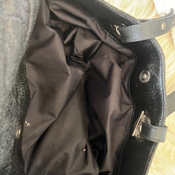 CHANEL Paris duffle bag - Picture 12 of 17